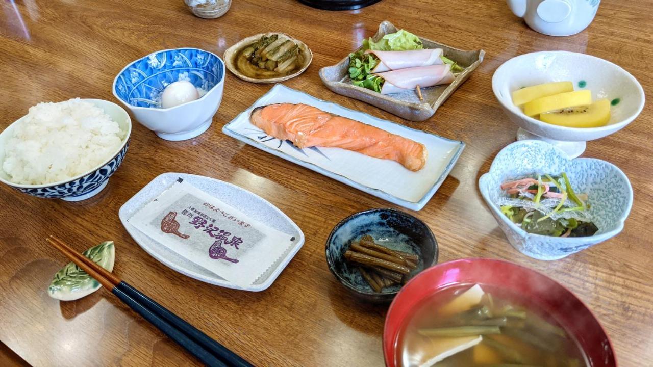 Togoro Hotell Nozawaonsen Eksteriør bilde